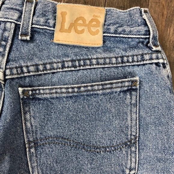 Vintage Lee high waist jeans!!! - Picture 4 of 8